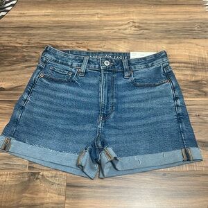 American Eagle, Mom shorts size 6 28w